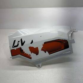 7360404 Bobcat Fender Front Right - 2022 Uv34