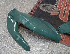 705015426 Can-am Oem Defender Hd7/hd9/hd10 Front Fender Rh -tundra Green Used