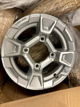 705502193 Can-am Defender Silver Rear Take Off Wheel 12 Inch Part #705502193- Review Pics