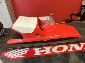 61700-hb9-770za Honda Oem 1988 Fourtrax Trx250r Front Nose Fairing Cowl Fender Hood And Lens