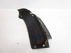 61867-vm6-000 Honda 85 Trx 125 Front Left Inner Fender 1985-1986