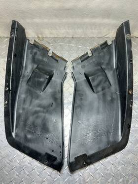 61867ha8000za Honda 1985 Trx250 Fourtrax 2x4 Front Inner Splash Guards L R
