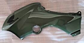 83650-hm8 Honda 83650-hm8- Recon 250 Te Tm Left Side Adventure Green Body Panel Tank Cover