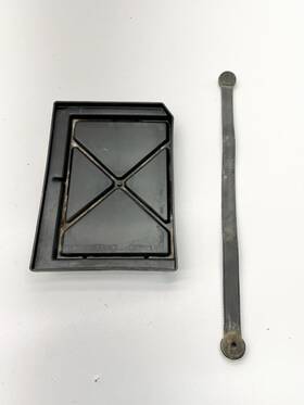 Vg11225 John Deere 2004 Gator Hpx 4x4 Battery Support Tray Pan With Band Strap