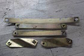 11043-1945 Kawasaki 1985 Bayou 185 Klf185 Rear Back Left Right Mud Flap Flare Bracket Set