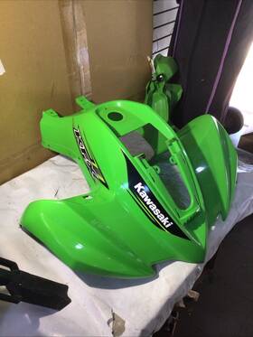 Kawasaki 60100-pva2-9000 Kfx 90 Atv Oem Front Fender Green