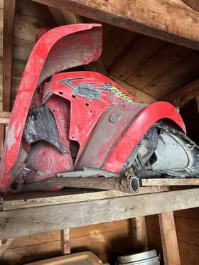 1824628 Polaris Plastics For 2004 Phenoix 200 Four Wheeler. Good Condition 1824628 Polaris Plastics For 2004 Phenoix 200 Four Wheeler. Good Condition