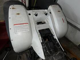 39583-48583 Polaris Trail Boss 325 White Back Rear Fender Fenders Plastic Cab 2000 2001 2002