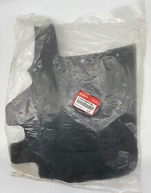 61863-hn5-670za Splash Guard By Honda