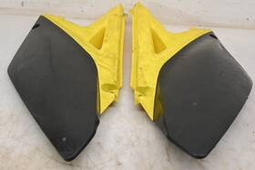 47110-49h00-gy8 Suzuki 12 Rmz250 Side Panels Number Plates Left And Right