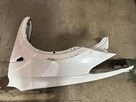 1493451-e0-b Tesla Model Y Left Fender White 882