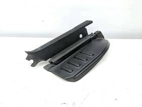 655917g02 Tracker 21 Ev Is Front Right Upper Fender Cover Panel Plastic