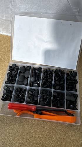 Xzfr001 Xislet Utv Nylon Fender Clips/body Rivets Compatible With Polaris