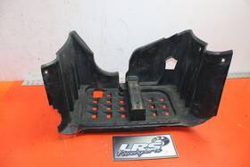 1p0-f7453-00-00 Yamaha 2007 05-09 Big Bear Bruin 250 Left Footwell Plastic
