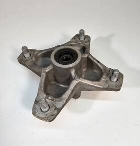 1pe-f5111-00-00 Yamaha 2008 Yfz450 Front Hub Yfz 450 R Read Desc 1pe-f5111-00-00 Yamaha 2008 Yfz450 Front Hub Yfz 450 R Read Desc
