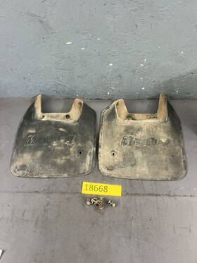 2hx-21521-01-00 Yamaha Yfm80 Yfm100 Champ Badger Front Mud Flap Left And Right