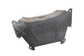 B8r-h2129-00-00 Yamaha 22 Zuma 125 Battery Cover Yw125