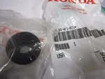 Oem 1994 Honda TRX200 Fourtrax Rear Fender Mount 80133-HF1-670 W33-44G. Fixed Price $8.00.