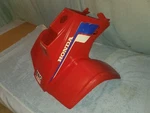 1986 Honda Fourtrax Front Fenders 61100-HB2-000ZA Oem. Fixed Price $249.99.