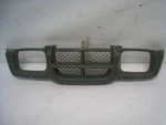 2001 Honda Front Fender Headlamp Housing Grill. Fixed Price $31.96.