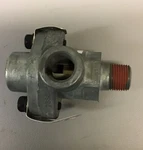 DC-4 Double Check Valve (replaces Bendix 280809N 280809) (B316). Fixed Price $18.00.