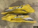 2017 Yamaha YXZ1000R Rear Left And Right Fender Cover Fairing. Fixed Price $299.00.