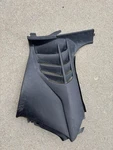 2005 04-08 Yamaha Grizzly 660 Right Side Cover Fairing Panel 5KM-21720-10-00. Fixed Price $88.00.